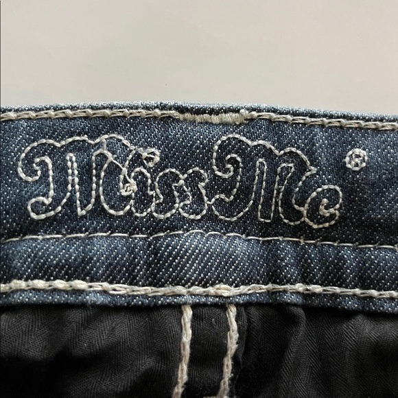 Miss Me Signature Boot Mid Rise Size 31 - Picture 10 of 16